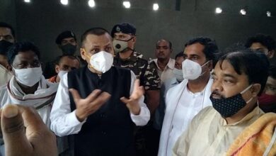 Photo of *केन्द्रीय गृह राज्य मंत्री ने की आक्सीजन प्लांट का निरीक्षण घटिया सामग्री से निर्माण की बात आइ सामने, जाचं का दिए आदेश ।*