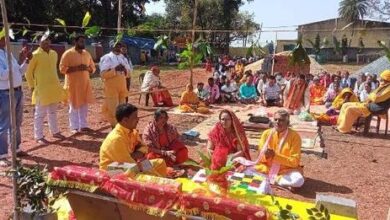 Photo of चाकुलिया नगर पंचायत क्षेत्र के नागा बाबा मंदिर के पास गायत्री मंदिर का निर्माण गायत्री परिवार द्वारा किया जाएगा. मंदिर निर्माण